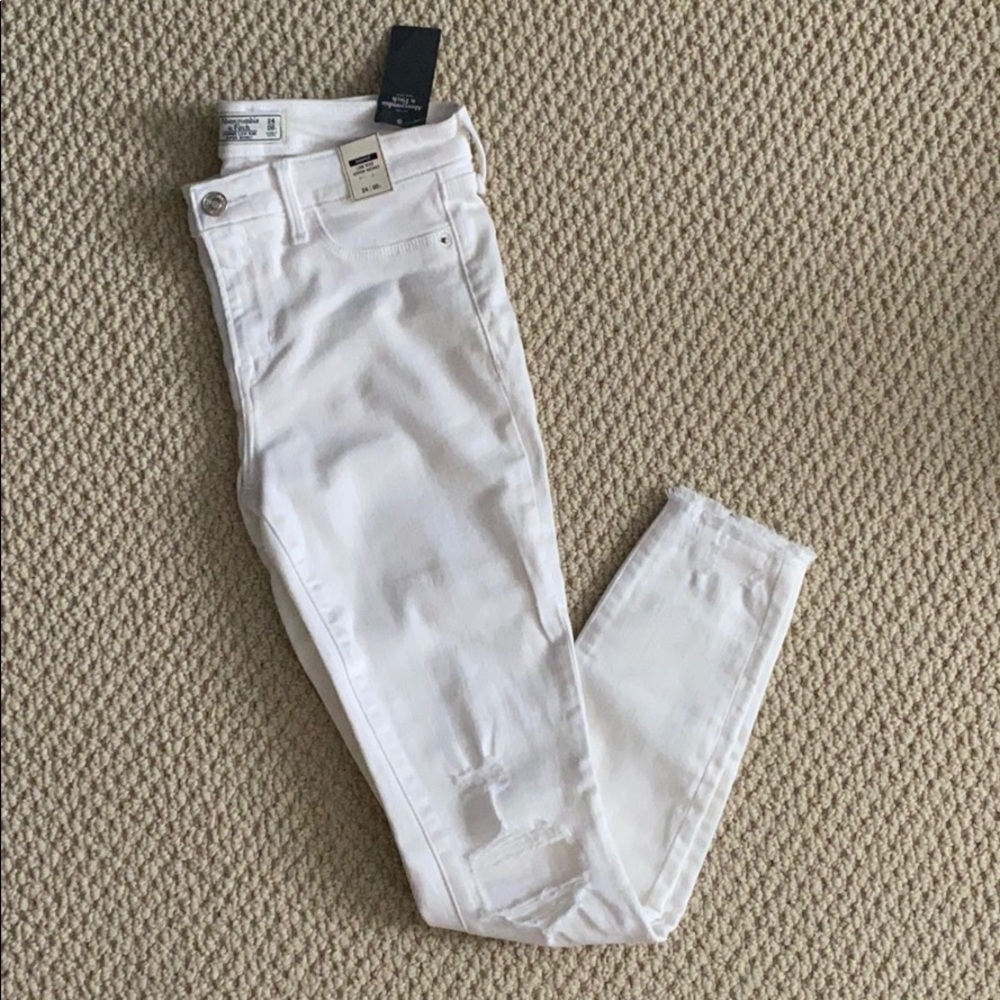 Abercrombie & Fitch Harper Low Rise Super Skinny